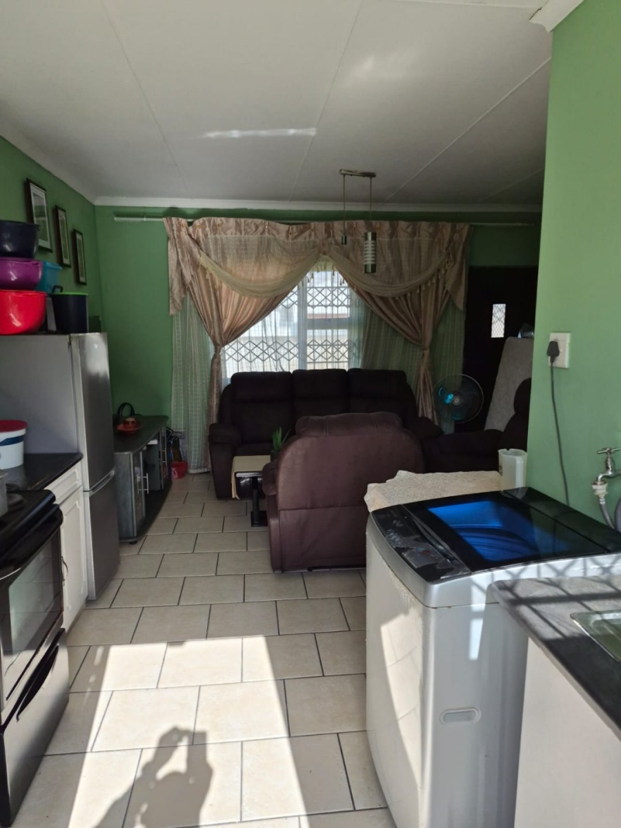 2 Bedroom Property for Sale in Haven Hills Eastern Cape